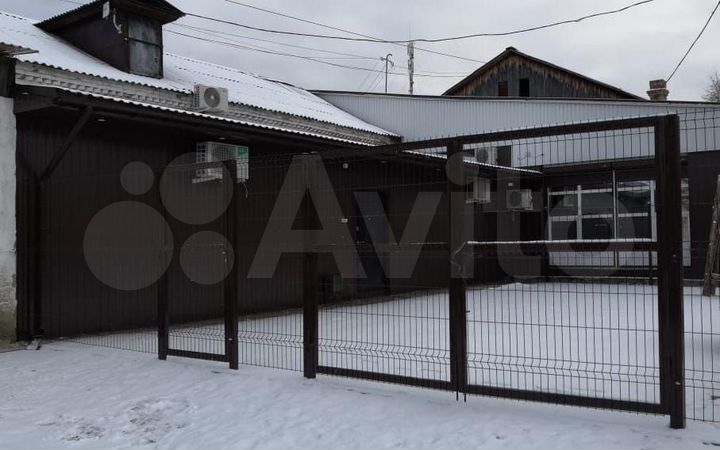 Здание, 135 м²