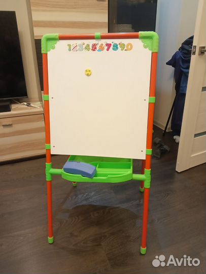Мольберт детский с большим пеналом Nika