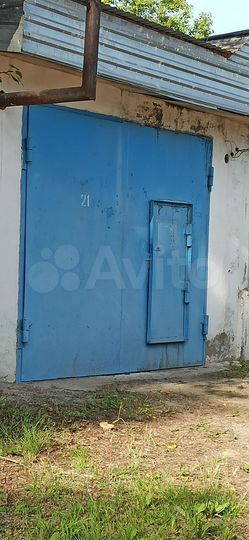 Гараж, > 30 м²