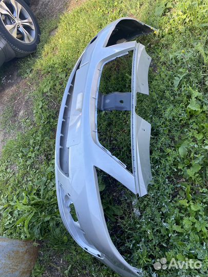 Бампер б/у Ларгас