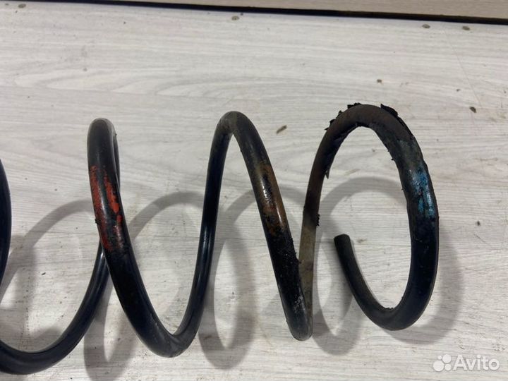 Пружина Ford Focus 2 (04-08) хетчбэк 1.8L