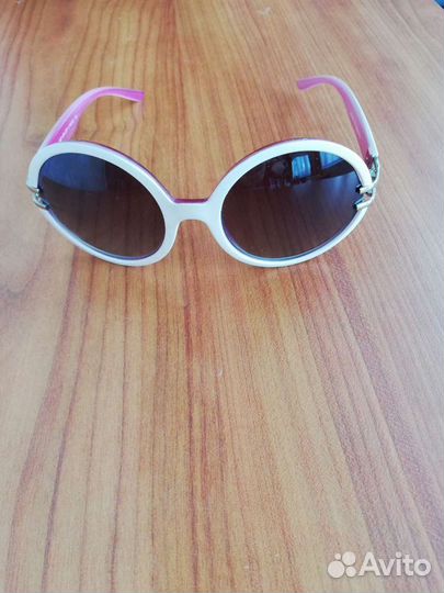 Солнцезащитные очки