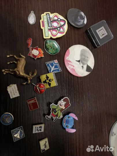 Значки СССР и новые
