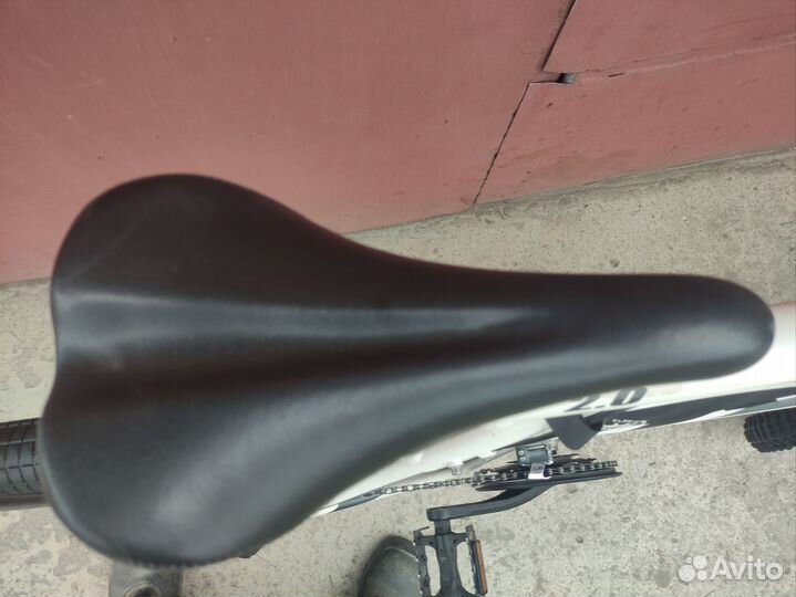 Велосипед gt avalanche 2.0