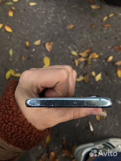 Телефон huawei p30