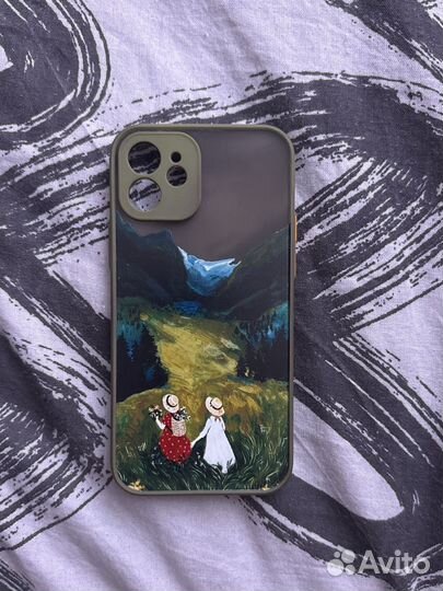 Чехол на iPhone 12