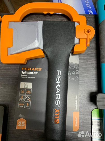 Универсальный топор fiskars X5-XXS