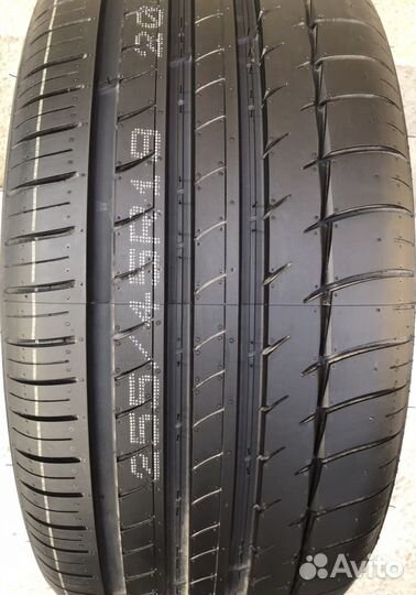 Triangle TH201 255/45 R19 104Y