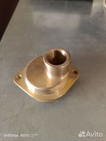 Крышка термостата Yamaha TDM850-2