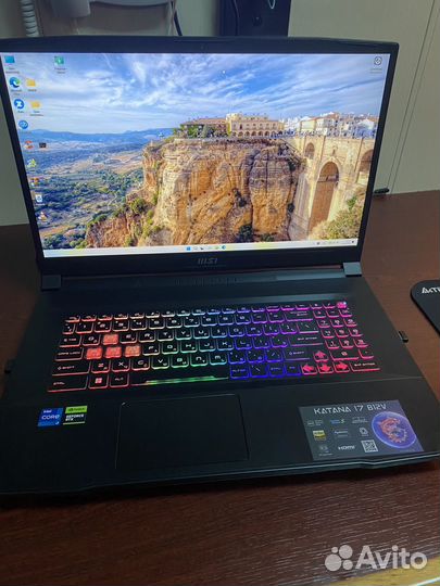 Игровой ноутбук msi katana 17