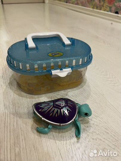 Интерактивная черепашка little live pets