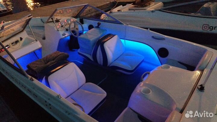 Продам отличный катер Bayliner 175