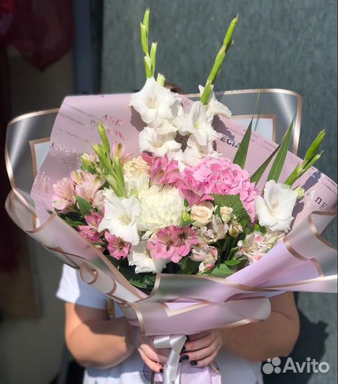 Букеты и композиции