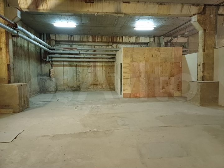 Склад, 298 м²