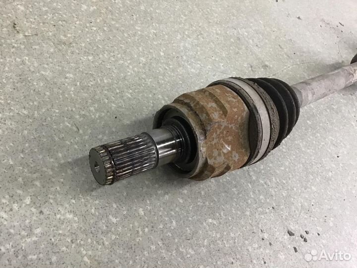 Полуось передняя правая Kia Cerato 2009-2013