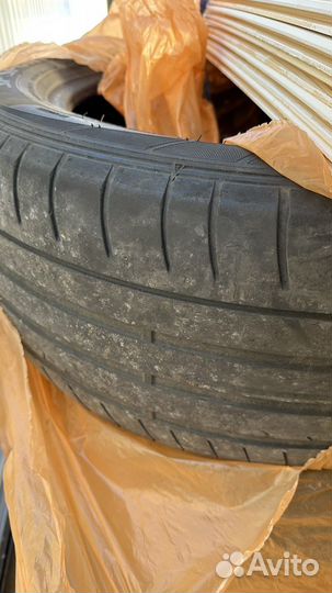 Dunlop SP Sport Maxx GT 245/50 R18 100W