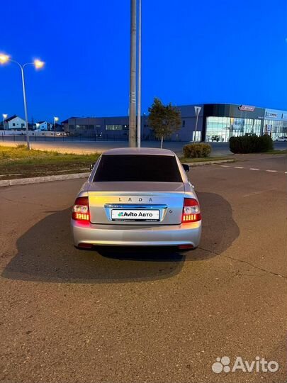 LADA Priora 1.8 МТ, 2008, 200 000 км