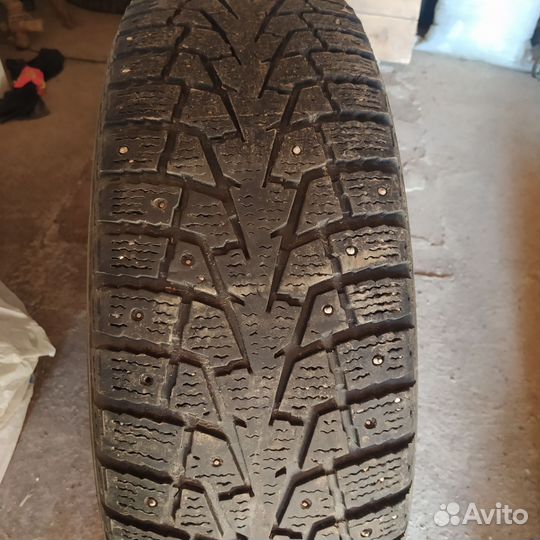 Maxxis ArcticTrekker NS3 235/65 R17