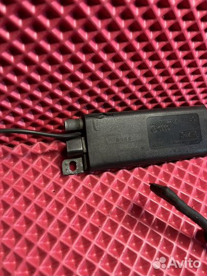 Уселитель антены Audi/Ауди