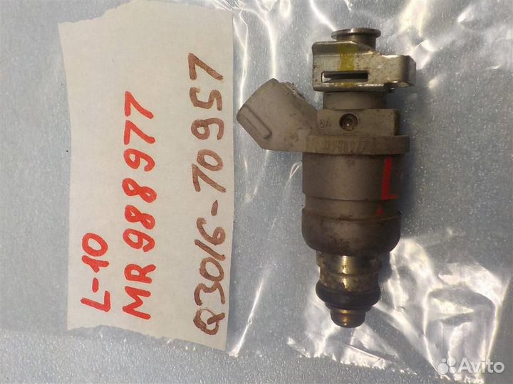 Форсунка инжекторная электрическая Mitsubishi Lan