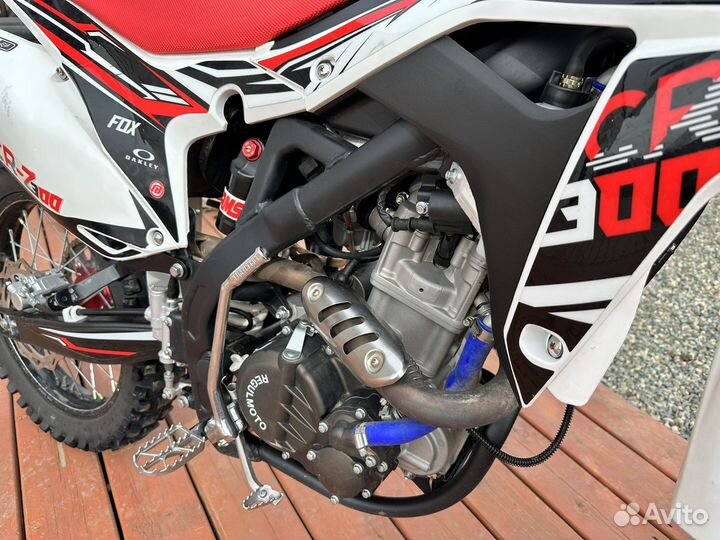 Regulmoto crz 300