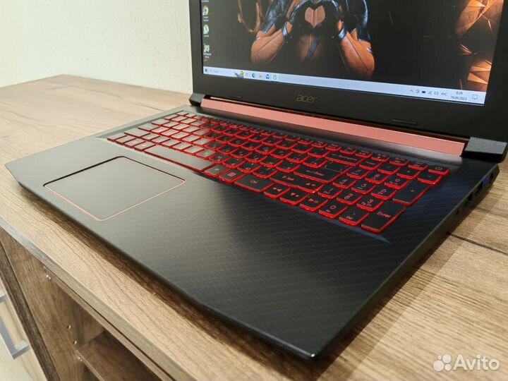 Asus Ryzen 5 / SSD 256 / RX 560X-4 гб