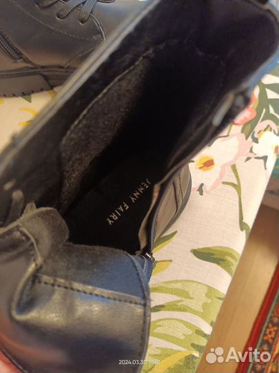 Ботинки осенние женские 38 новые