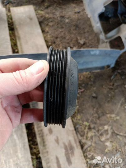 Шкив помпы bmw x5 е53