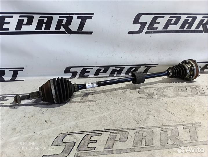 Вал приводной передний правый Volkswagen Passat B8