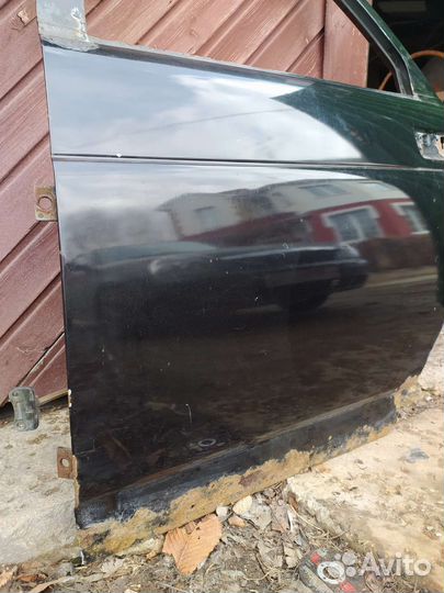 Задняя левая дверь на priora