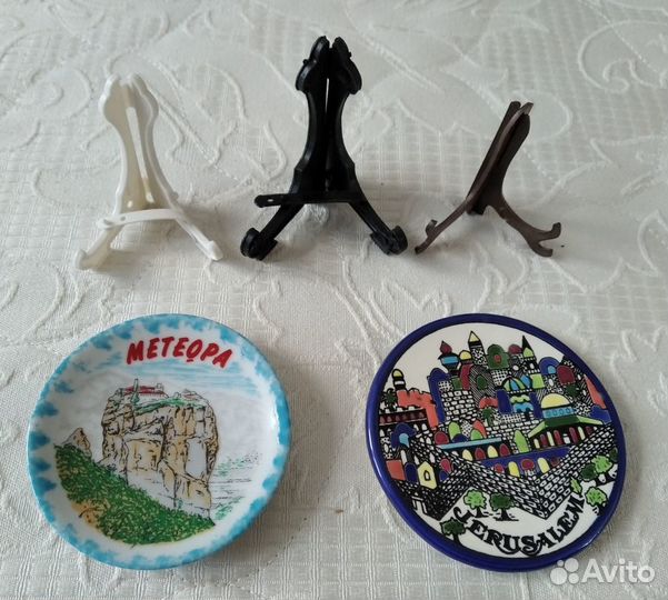 Тарелки сувенирные. Подставки под тарелки
