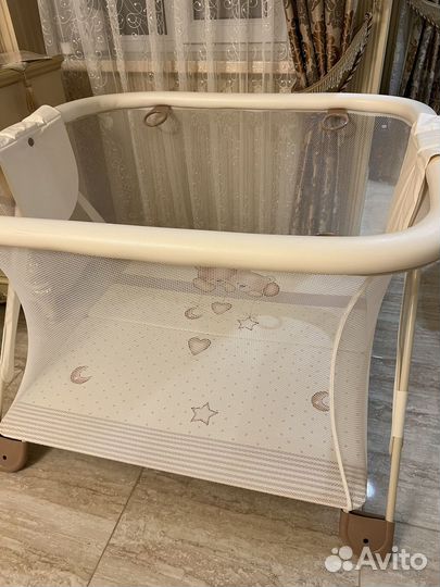 Манеж детский складной