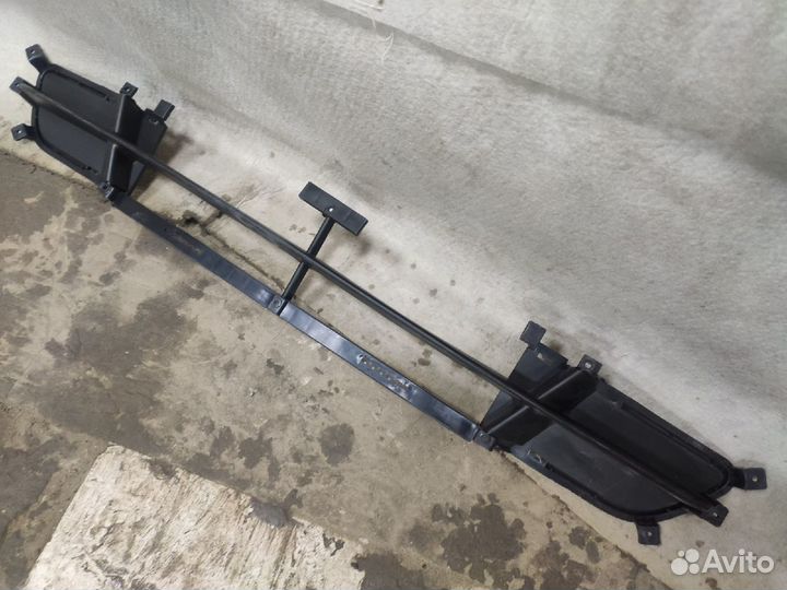 Решетка переднего бампера Hyundai Getz