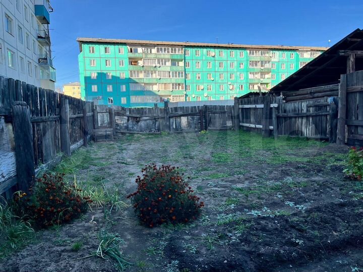 Дом 27,2 м² на участке 6 сот.