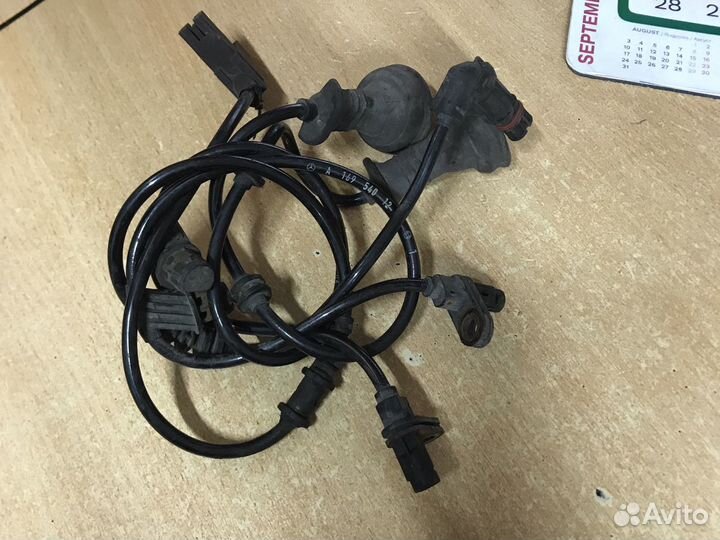 Мерседес w169 датчик Абс задний ABS