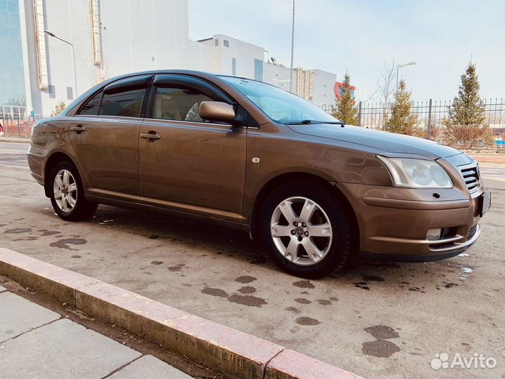 Toyota Avensis 1.8 МТ, 2003, 400 000 км