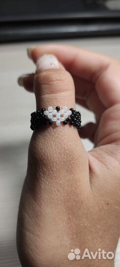 Брелки и украшения из бисера