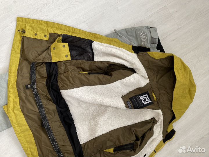 Горнолыжный костюм Nitro