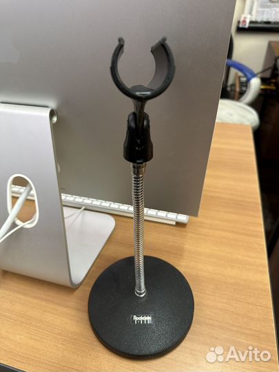 Настольная стойка для микрофона Rockdale