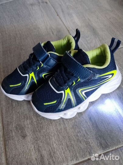 Кроссовки для мальчика
