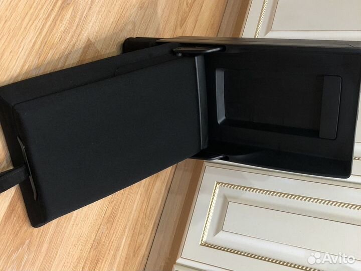 Подлокотник задний Skoda Octavia A5