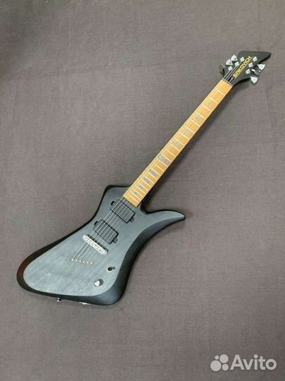 Электрогитара