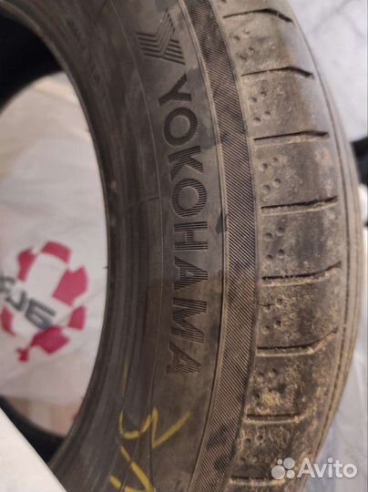 Yokohama Bluearth ES32 215/65 R17