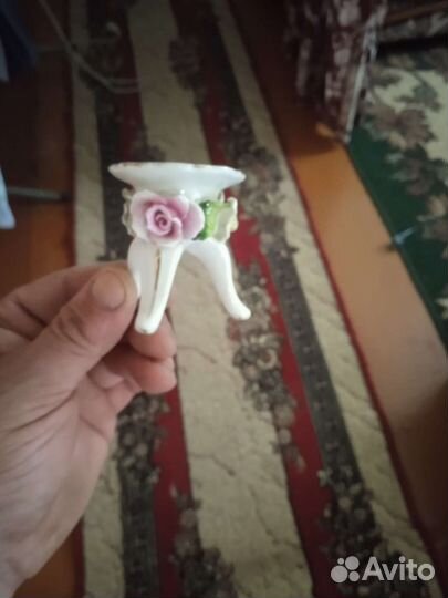 Винтажный фарфоровый подсвечник