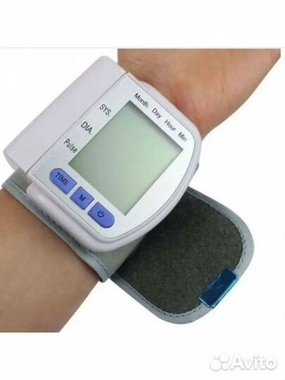 Электронный тонометр на запястье Autimatic Wrist W