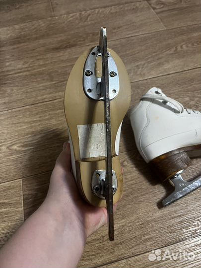 Фигурные коньки graf размер 28