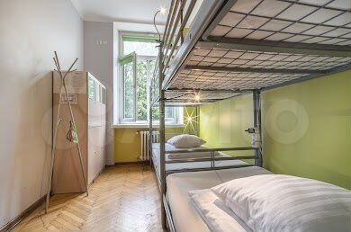 Комната 18 м² в 2-к., 2/8 эт.