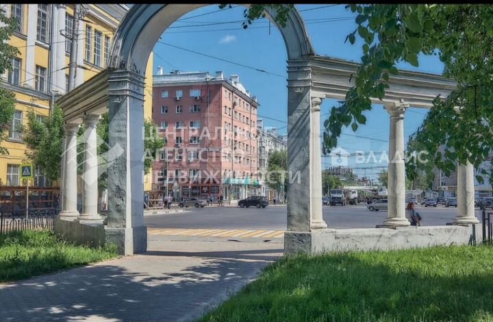 Комната 15 м² в 5-к., 6/7 эт.