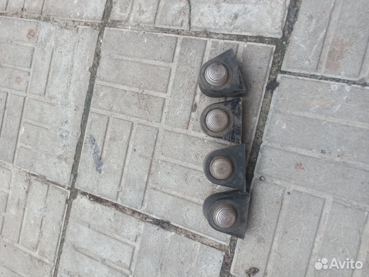 Фонари габаритные