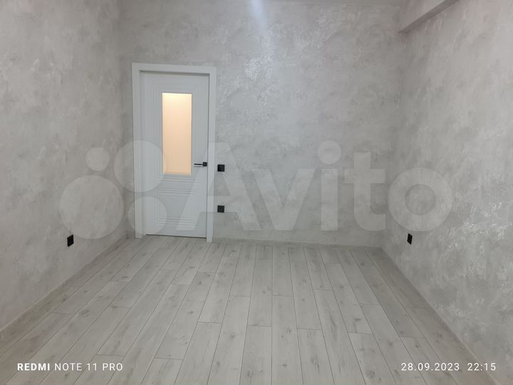 2-к. квартира, 68 м², 2/10 эт.